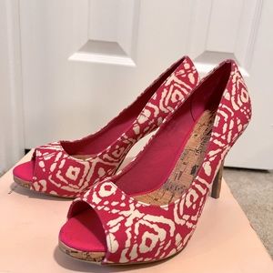 Christian Siriano Pink and White Cork Heel